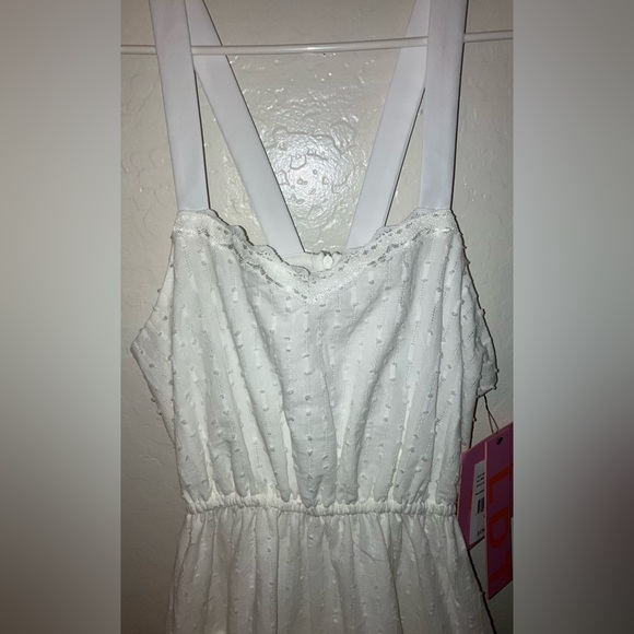 Label - Picture 5 of 9